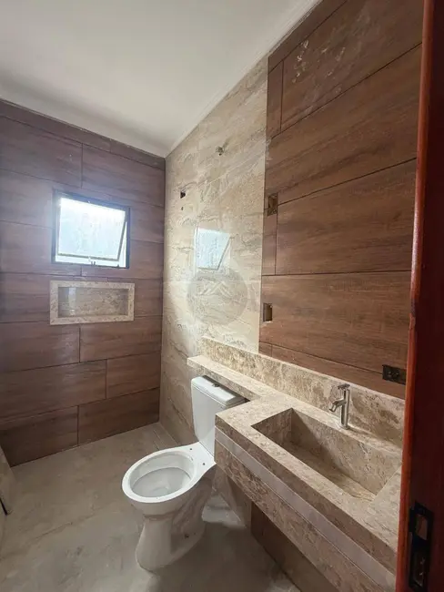 Casa com 2 quartos à venda, 150m2 em Itanhaem - SP - imagem 8 Foto 8 de Casa com 2 quartos à venda, 150m2 em Itanhaem - SP