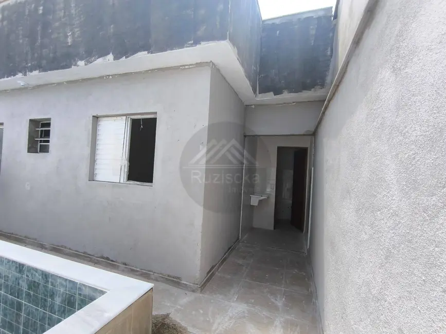 Foto 2 de Casa de Condomínio com 2 quartos à venda, 45m2 em Itanhaem - SP