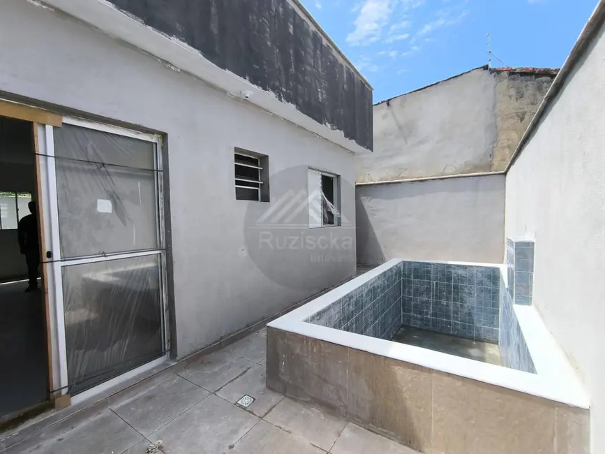 Foto 1 de Casa de Condomínio com 2 quartos à venda, 45m2 em Itanhaem - SP