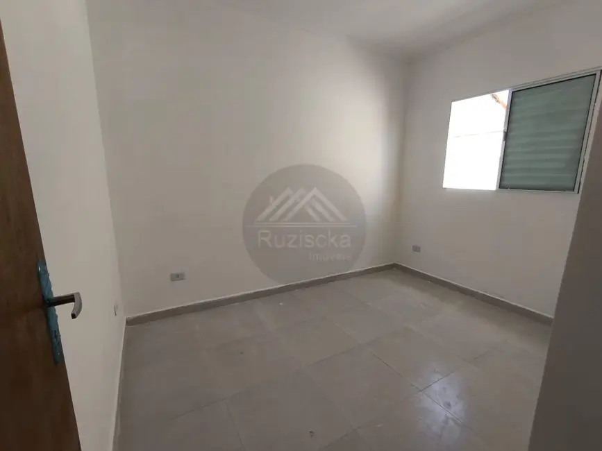 Foto 5 de Casa de Condomínio com 2 quartos à venda, 45m2 em Itanhaem - SP