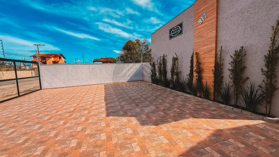 Foto 1 de Casa de Condomínio com 2 quartos à venda, 48m2 em Itanhaem - SP