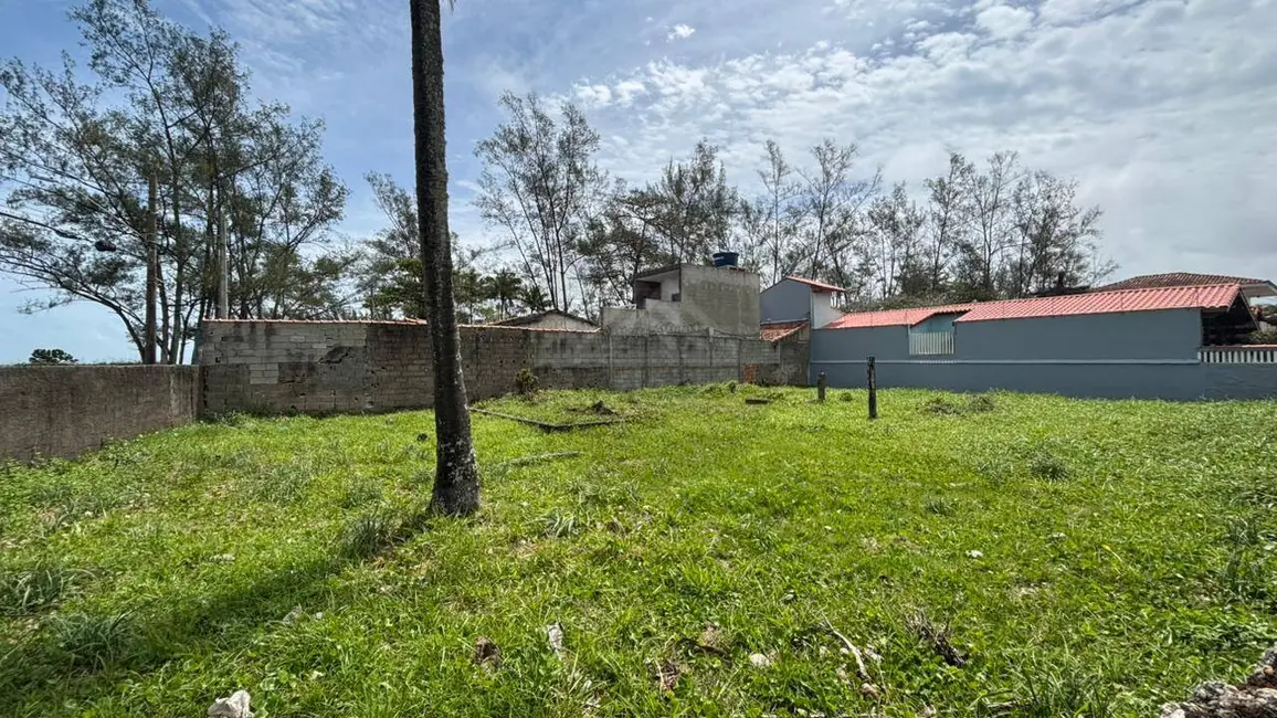 Foto 4 de Terreno / Lote à venda, 313m2 em Itanhaem - SP