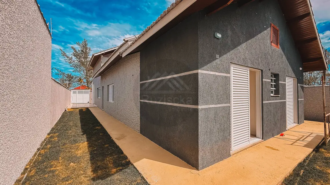 Foto 5 de Casa com 3 quartos à venda, 363m2 em Itanhaem - SP