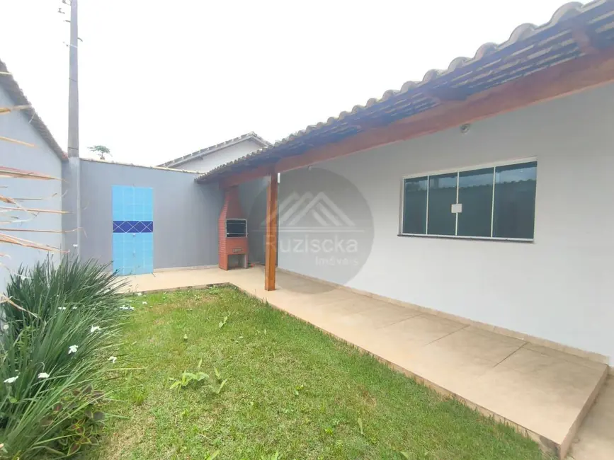Foto 2 de Casa com 3 quartos à venda, 251m2 em Itanhaem - SP