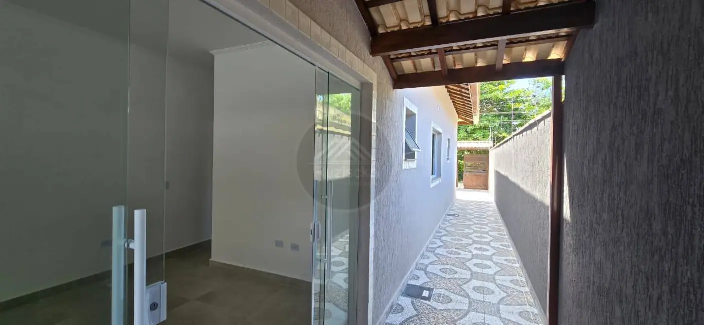 Foto 6 de Casa com 2 quartos à venda, 140m2 em Itanhaem - SP