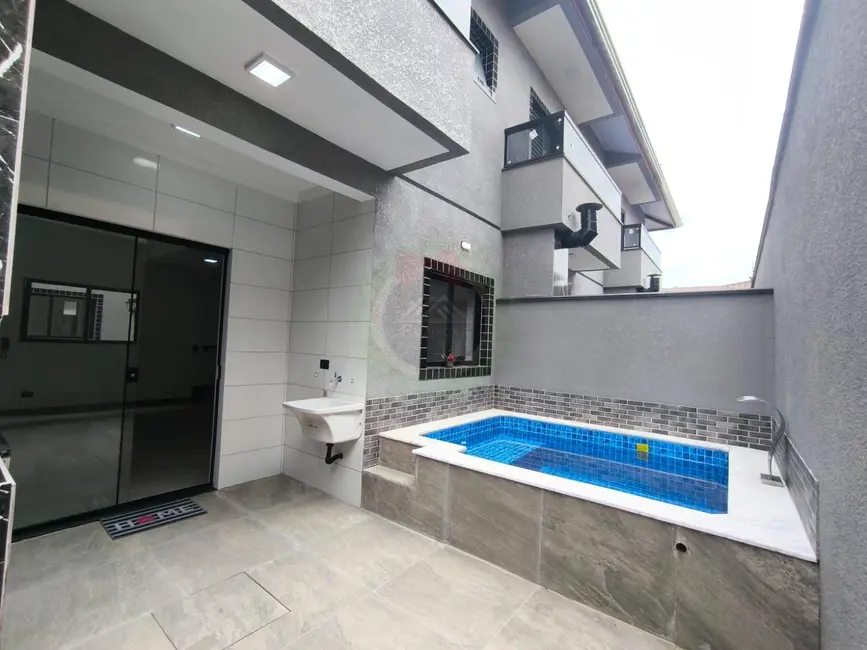 Foto 1 de Casa de Condomínio com 2 quartos à venda, 79m2 em Itanhaem - SP