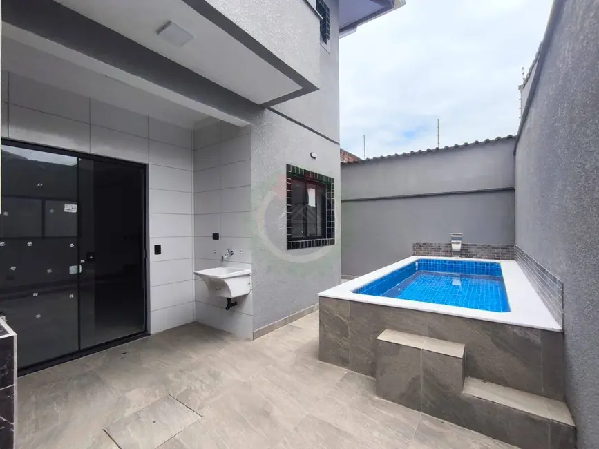 Foto 9 de Casa de Condomínio com 2 quartos à venda, 79m2 em Itanhaem - SP