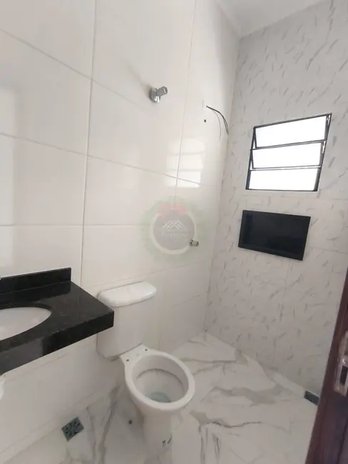 Foto 7 de Casa com 2 quartos à venda, 127m2 em Itanhaem - SP