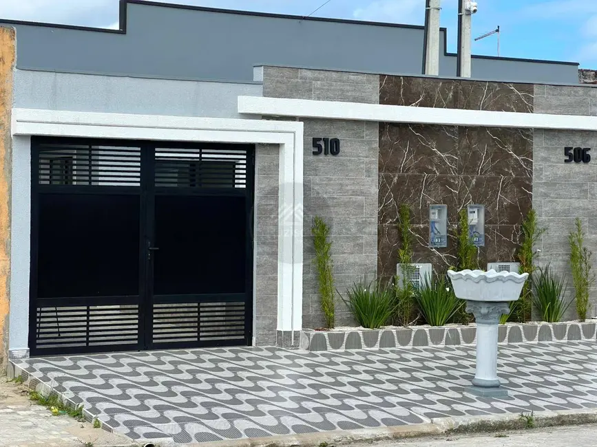 Foto 1 de Casa com 2 quartos à venda, 126m2 em Centro, Mongagua - SP