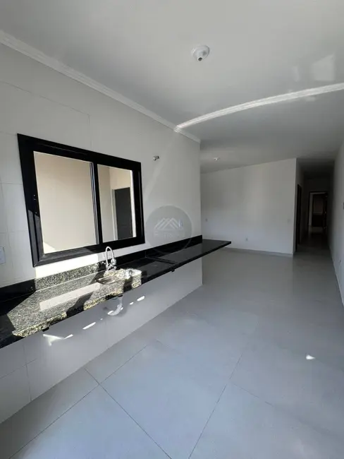 Foto 2 de Casa com 2 quartos à venda, 125m2 em Itanhaem - SP