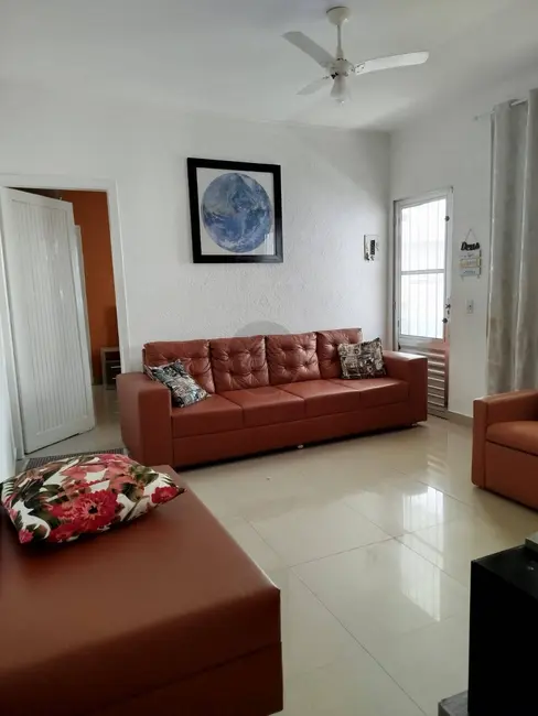 Foto 4 de Casa com 4 quartos à venda, 280m2 em Itanhaem - SP