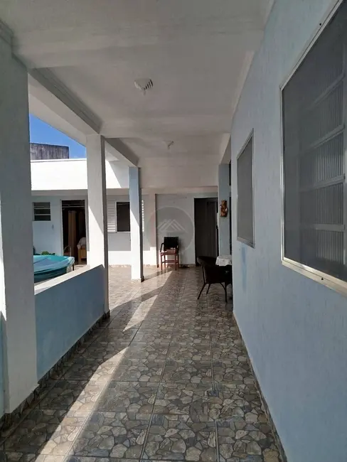 Foto 8 de Casa com 4 quartos à venda, 280m2 em Itanhaem - SP