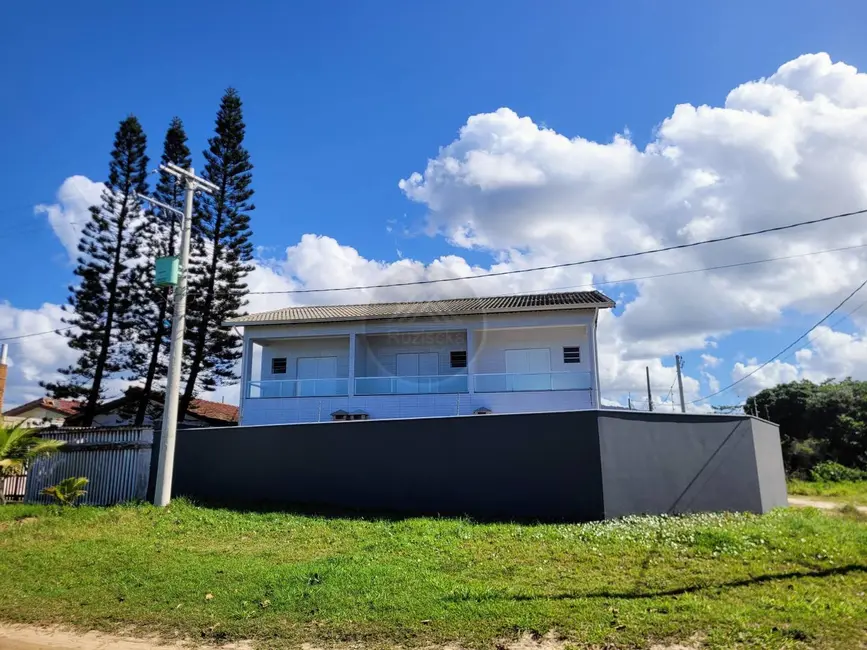 Foto 4 de Casa de Condomínio com 2 quartos à venda em Itanhaem - SP