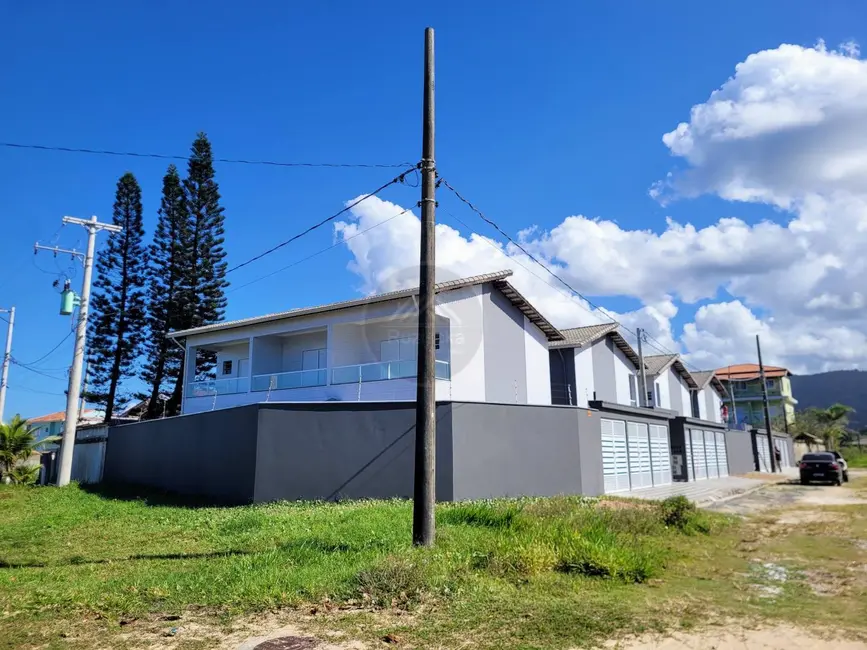 Foto 3 de Casa de Condomínio com 2 quartos à venda em Itanhaem - SP