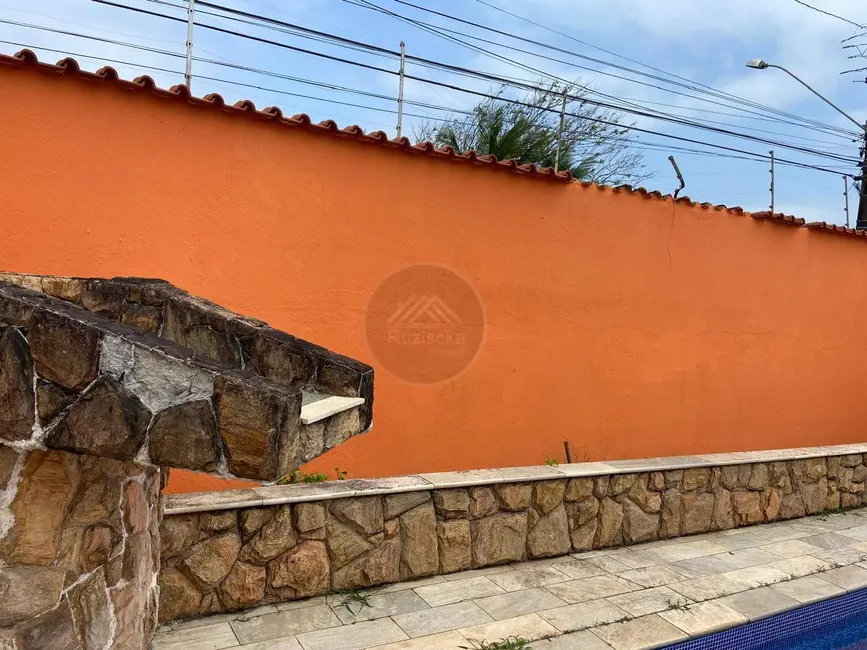 Foto 7 de Casa com 3 quartos à venda, 500m2 em Peruibe - SP
