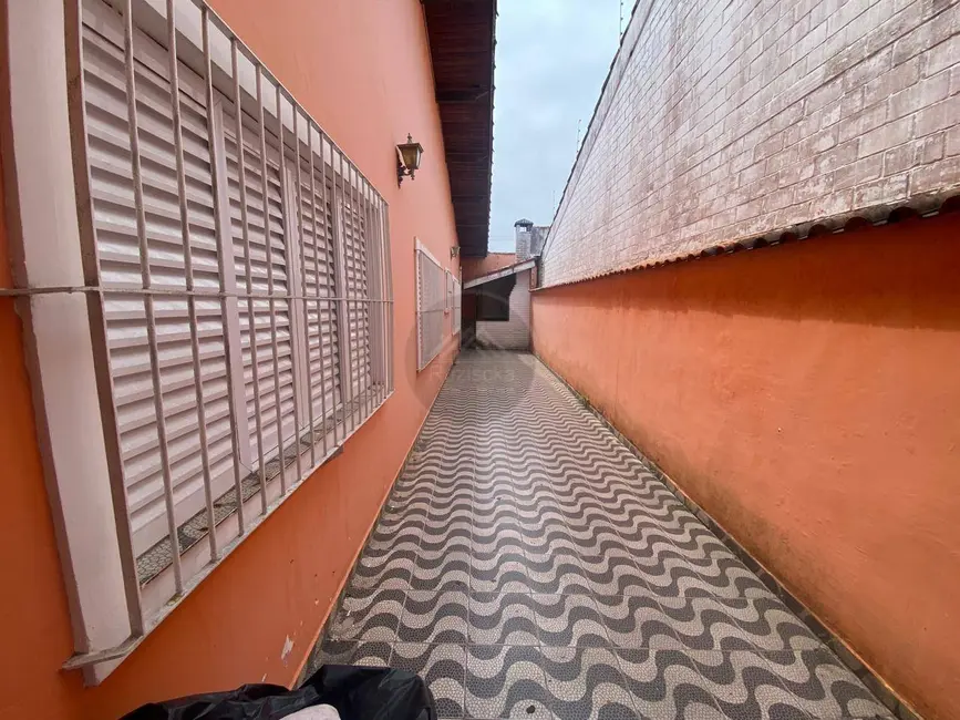 Foto 6 de Casa com 3 quartos à venda, 500m2 em Peruibe - SP