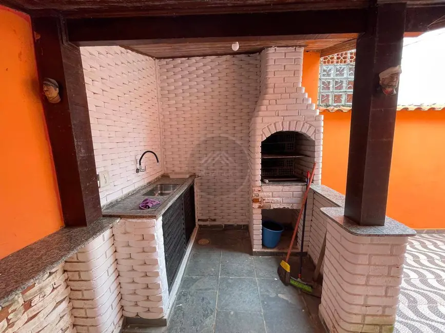 Foto 8 de Casa com 3 quartos à venda, 500m2 em Peruibe - SP