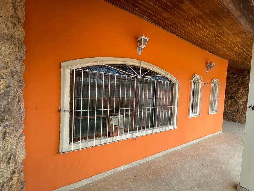 Foto 3 de Casa com 3 quartos à venda, 500m2 em Peruibe - SP