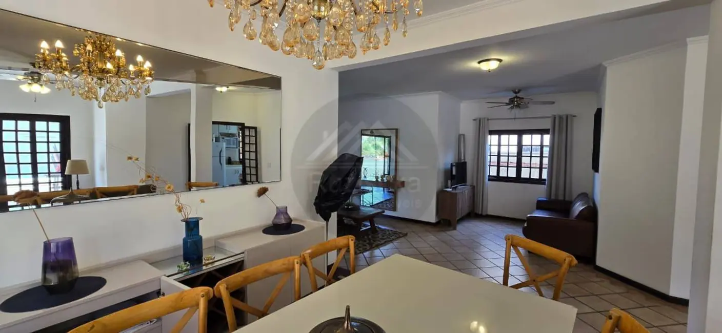 Foto 7 de Casa de Condomínio com 4 quartos à venda, 337m2 em Itanhaem - SP