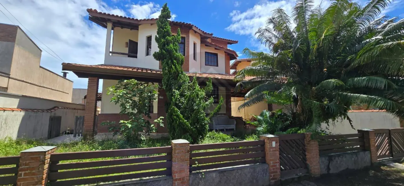 Foto 4 de Casa de Condomínio com 4 quartos à venda, 337m2 em Itanhaem - SP