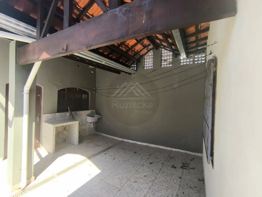 Foto 8 de Casa com 2 quartos à venda, 250m2 em Itanhaem - SP