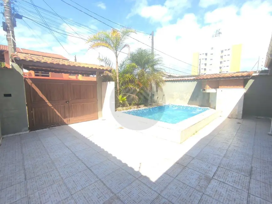 Foto 2 de Casa com 2 quartos à venda, 250m2 em Itanhaem - SP