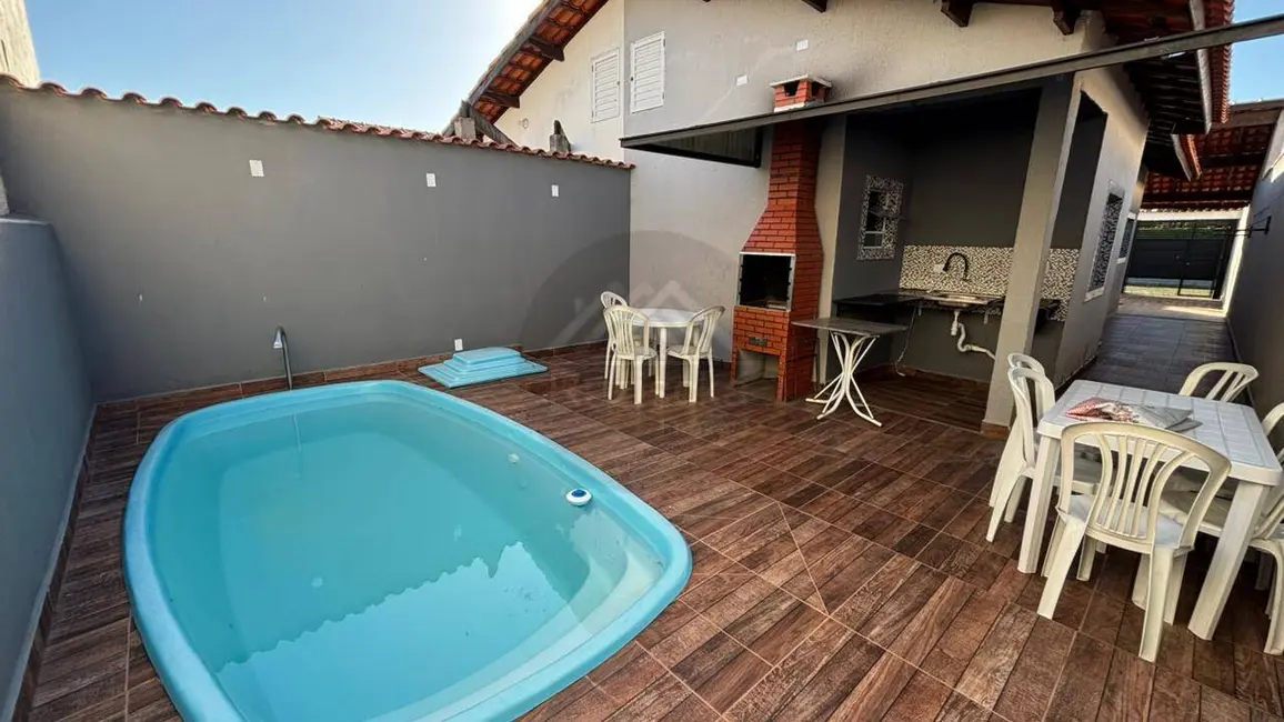 Foto 5 de Casa com 2 quartos à venda, 156m2 em Itanhaem - SP