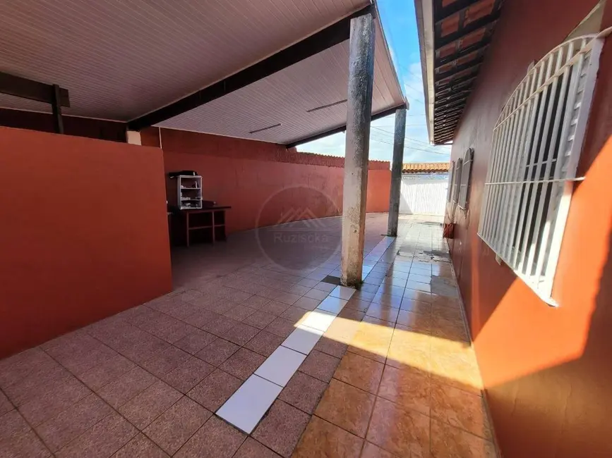 Foto 7 de Casa com 4 quartos à venda, 310m2 em Itanhaem - SP