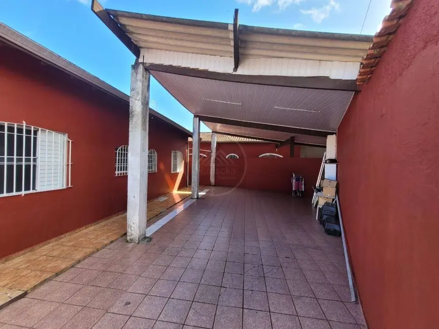 Foto 4 de Casa com 4 quartos à venda, 310m2 em Itanhaem - SP