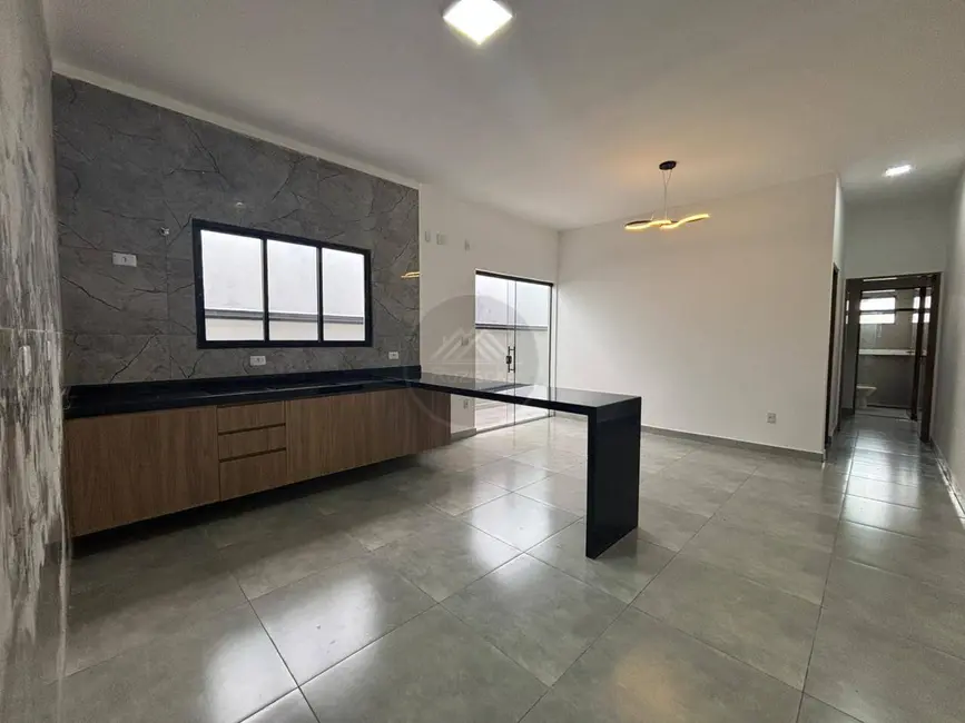 Foto 8 de Casa com 3 quartos à venda, 208m2 em Itanhaem - SP