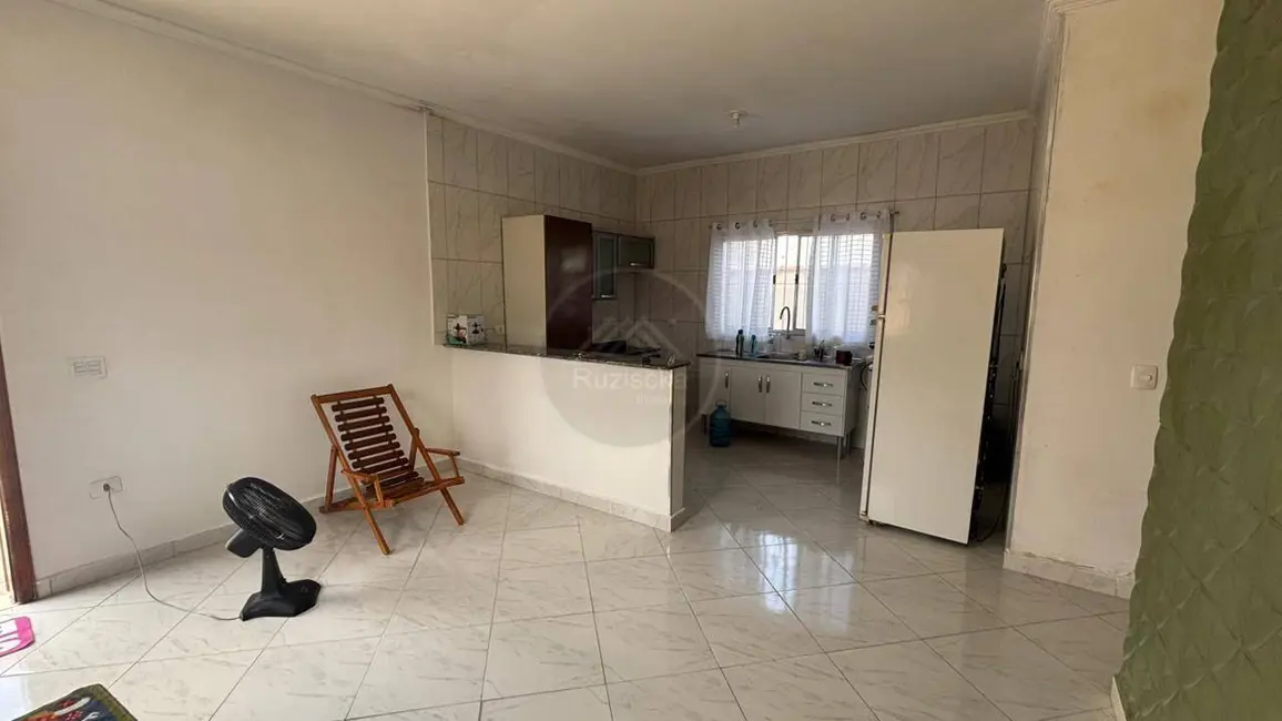 Foto 6 de Casa com 2 quartos à venda, 173m2 em Itanhaem - SP