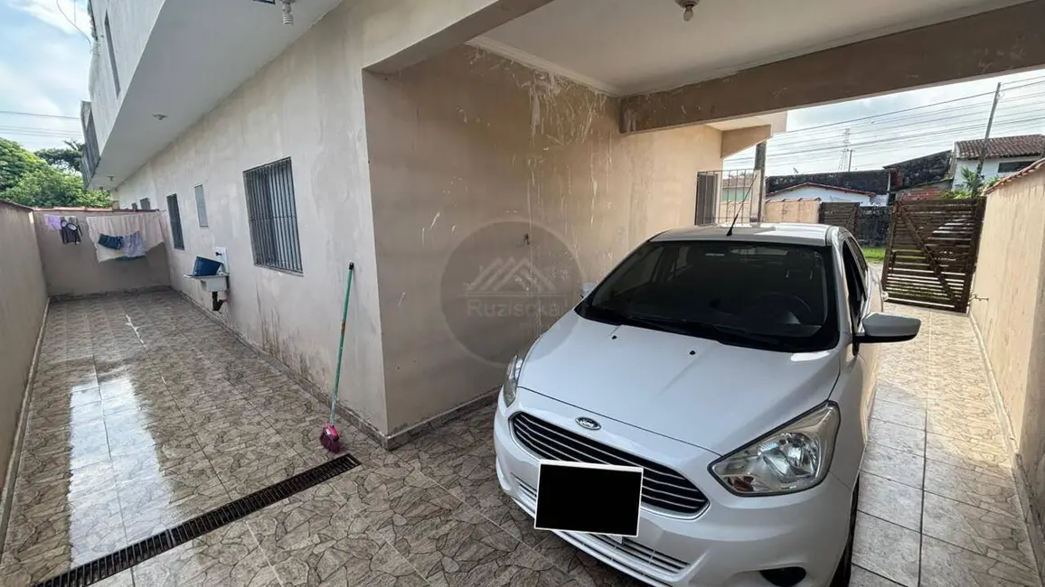 Foto 4 de Casa com 2 quartos à venda, 173m2 em Itanhaem - SP