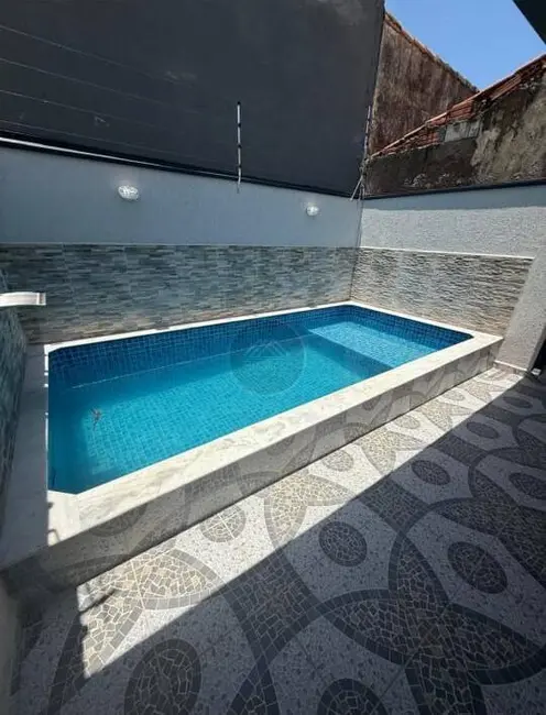 Foto 1 de Casa com 2 quartos à venda, 144m2 em Itanhaem - SP