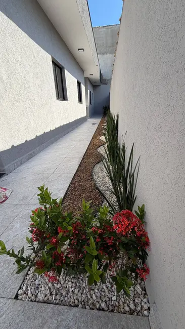 Foto 5 de Casa com 2 quartos à venda, 127m2 em Itanhaem - SP