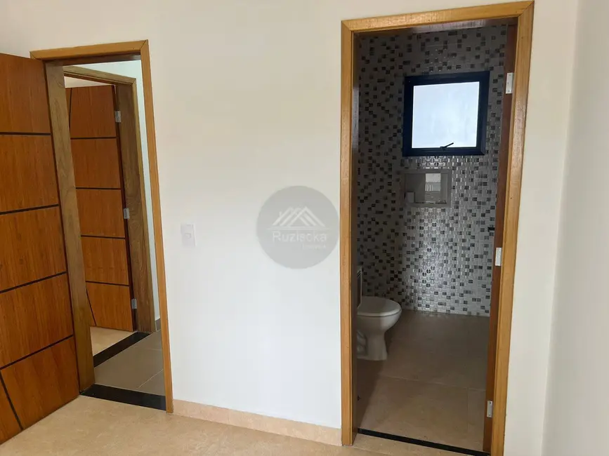 Foto 3 de Casa com 3 quartos à venda, 167m2 em Itanhaem - SP