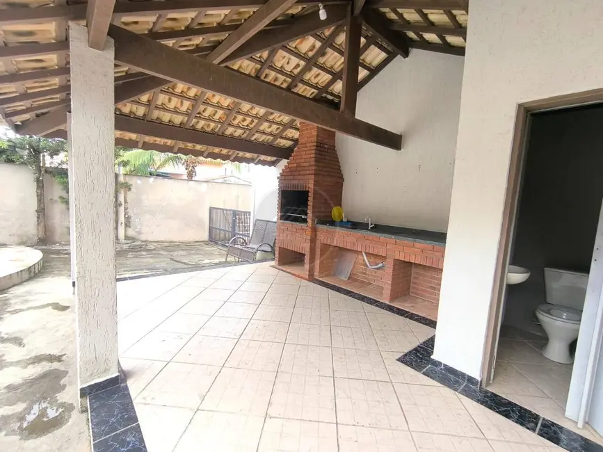 Foto 4 de Casa com 3 quartos à venda, 403m2 em Itanhaem - SP