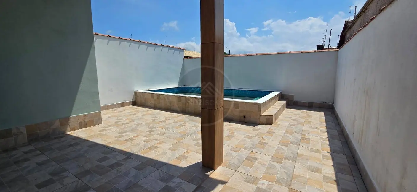 Foto 4 de Casa com 2 quartos à venda, 153m2 em Itanhaem - SP