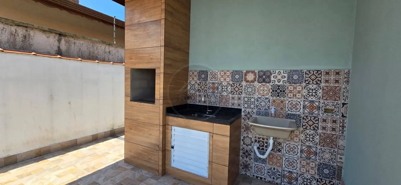 Foto 7 de Casa com 2 quartos à venda, 153m2 em Itanhaem - SP