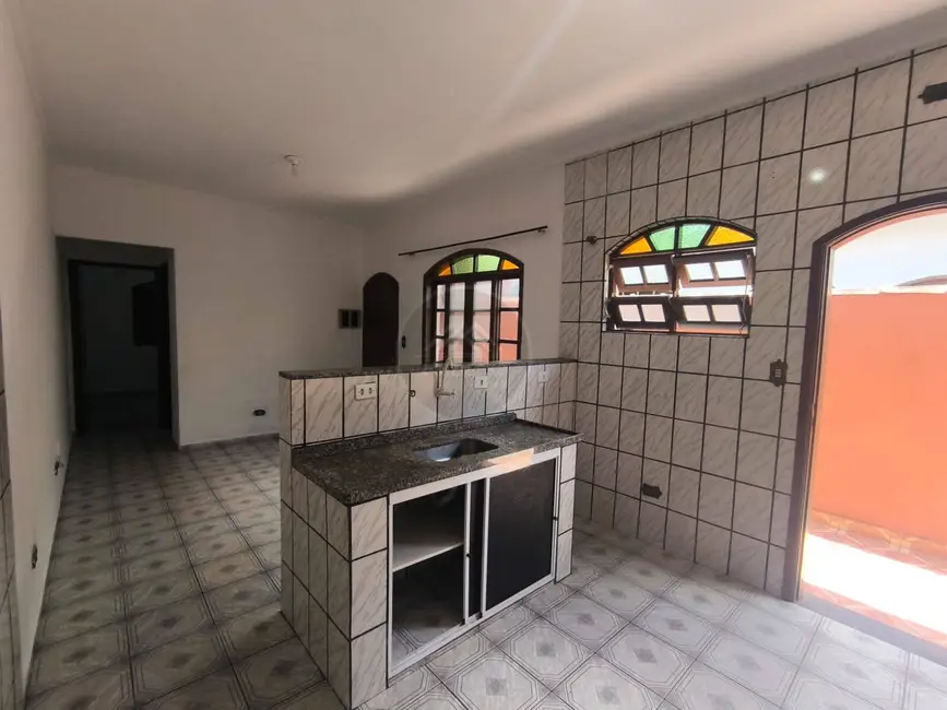 Foto 9 de Casa com 2 quartos à venda, 125m2 em Itanhaem - SP