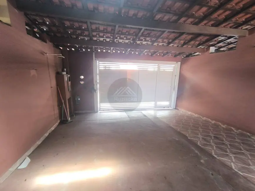 Foto 3 de Casa com 2 quartos à venda, 125m2 em Itanhaem - SP