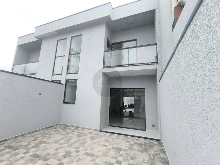 Foto 1 de Casa com 3 quartos à venda, 125m2 em Centro, Itanhaem - SP