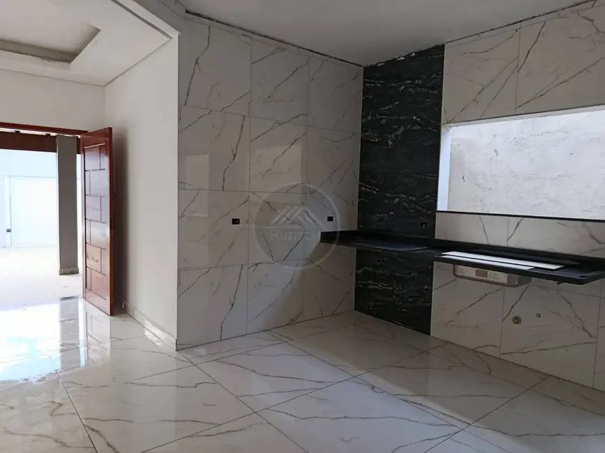 Foto 6 de Casa com 3 quartos à venda, 250m2 em Itanhaem - SP