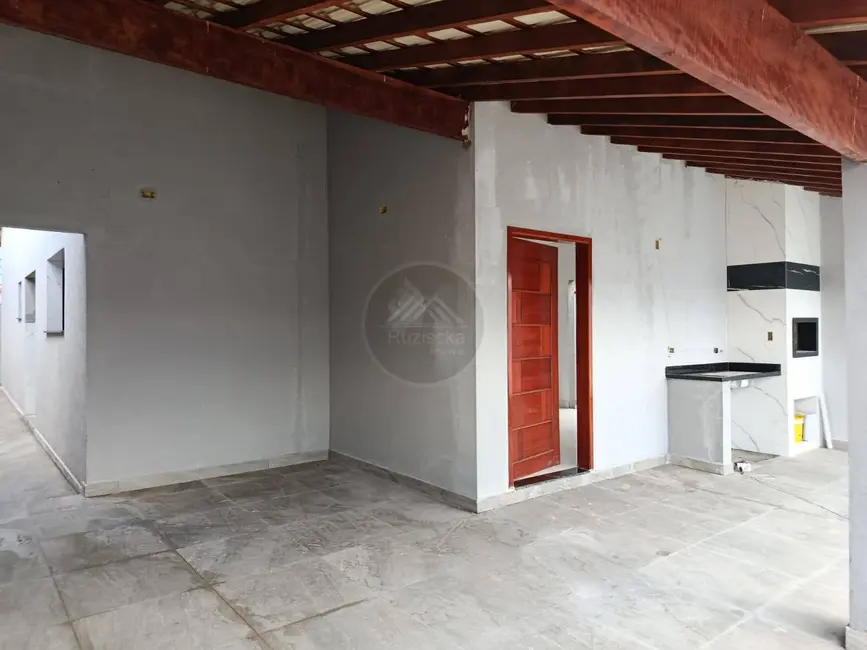 Foto 9 de Casa com 3 quartos à venda, 250m2 em Itanhaem - SP