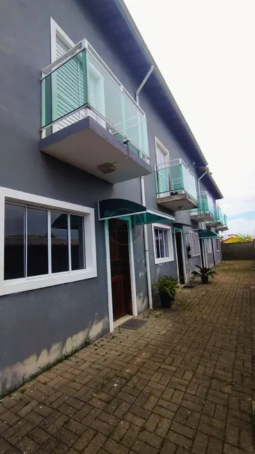 Foto 2 de Casa com 2 quartos à venda, 71m2 em Itanhaem - SP