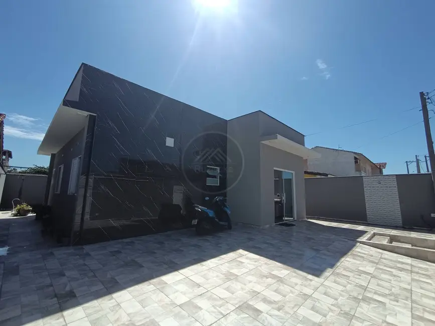 Foto 5 de Casa com 3 quartos à venda, 250m2 em Itanhaem - SP