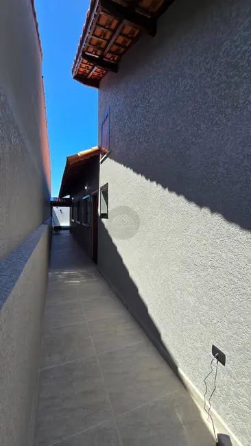 Foto 3 de Casa com 2 quartos à venda, 125m2 em Itanhaem - SP