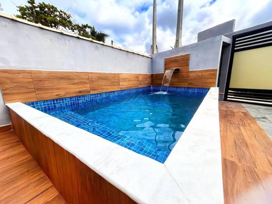 Foto 3 de Casa com 2 quartos à venda, 166m2 em Itanhaem - SP