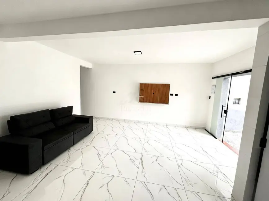 Foto 5 de Casa com 2 quartos à venda, 166m2 em Itanhaem - SP