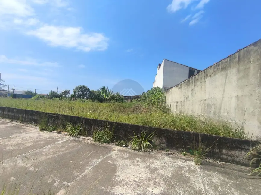 Foto 1 de Terreno / Lote à venda, 865m2 em Itanhaem - SP