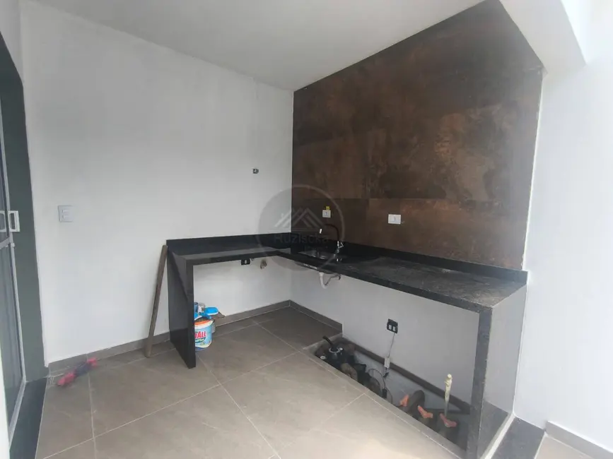 Foto 2 de Casa com 2 quartos à venda, 178m2 em Itanhaem - SP